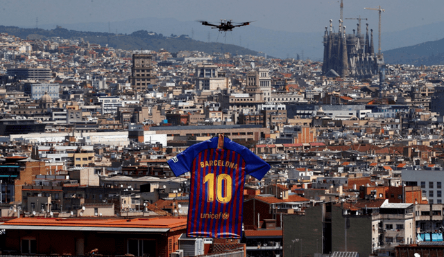 Barcelona presenta su nueva camiseta para la próxima temporada