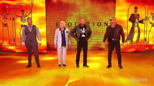 WWE SmackDown 1000: revive todo lo que dejó el evento especial de la marca azul [VIDEO]