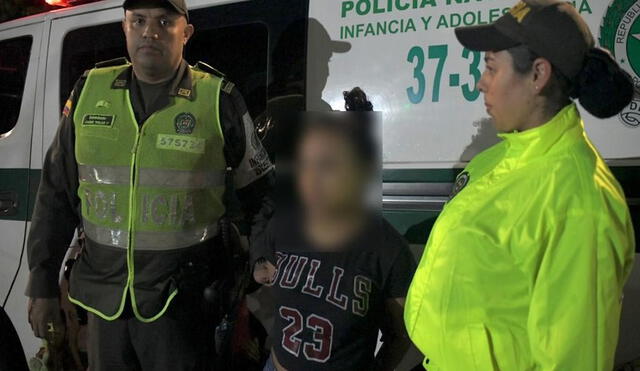 La mujer fue detenida por agentes de la policía en su vivienda ubicada en el departamento de Antioquia, Colombia. Foto: Fiscalía General de la Nación