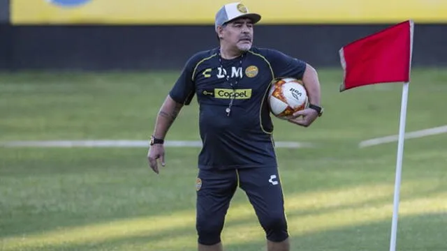 El preocupante estado de Diego Maradona para dirigir en Dorados de Sinaloa [VIDEO]