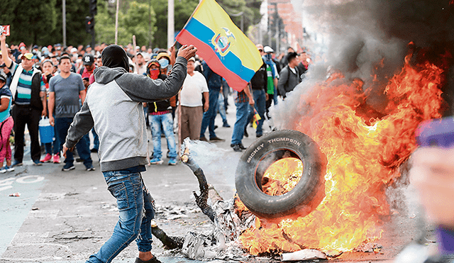 Retornan al Perú tras un día de terror en Ecuador