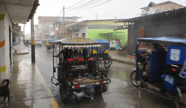 Piura: registran intensa lluvia por más de cinco horas