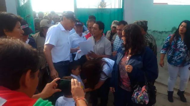 Presidente Martín Vizcarra llegó a Lambayeque en medio de protestas [VIDEO]