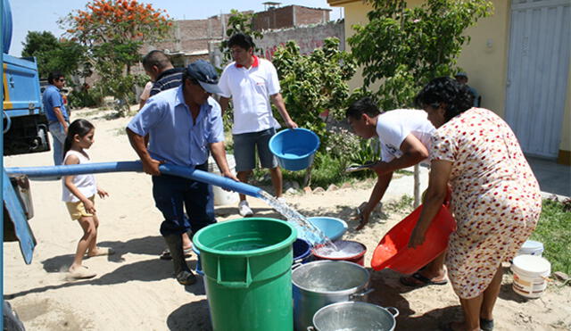 Pobladores de Talara sin servicio de agua potable