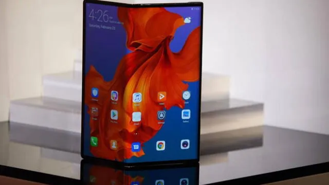 Huawei Mate X se filtra en un video de YouTube.