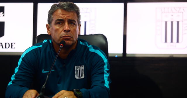 Pablo Bengoechea: "Perú se va a desesperar al querer ganar"