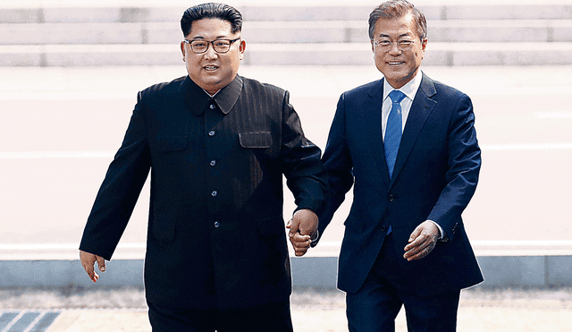 Cumbre histórica: líderes coreanos se encontraron en la frontera