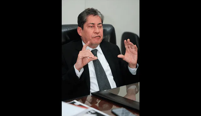 Eloy Espinoza-Saldaña: “Todavía no hay una sentencia en la demanda contra la ley antitránsfuga”
