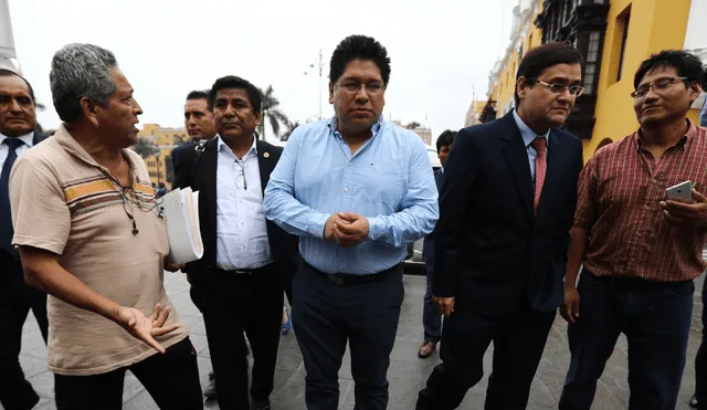 Virtual bancada de Somos Perú se reunió el martes con el presidente Martín Vizcarra en Palacio de Gobierno. Foto: La República.