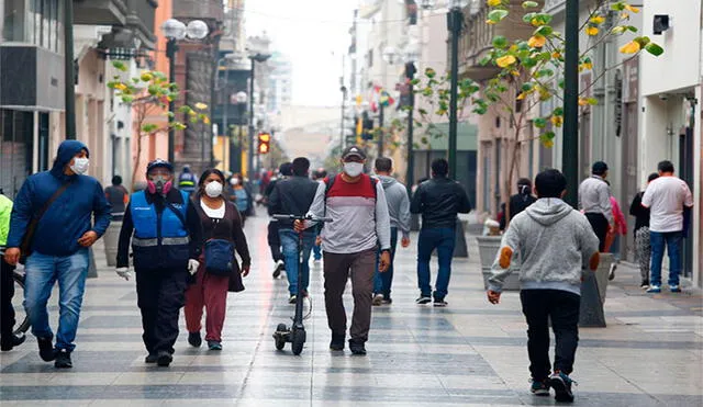 El experto llamó al Perú a enfocarse más en gastos sociales, como educación y salud. Foto: Carlos Contreras/La República