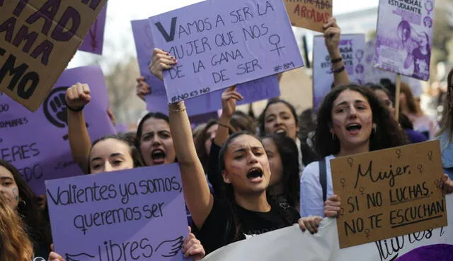 La Asamblea Feminista Latinoamericana es uno de los colectivos que invitan a la marcha del 8 de Marzo en CDMX. (Foto: Caracol Radio)