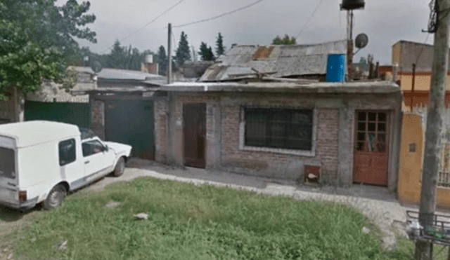 La casa de está ubicada en El Jagüel, en el barrio bonaerense de Esteban Echeverría.