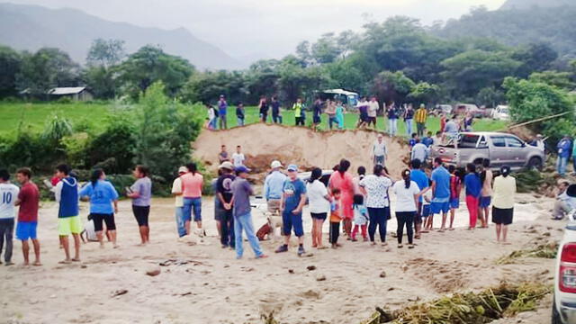 Piura: Más de 20 mil familias quedan aisladas tras lluvias torrenciales 