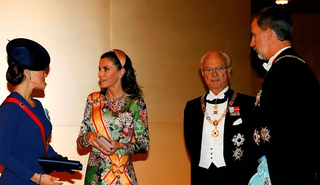 Pareja real española junto al rey Carlos XVI de Suecia y su hija Victoria
