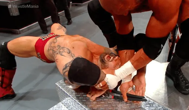 Triple H salva su carrera tras derrotar a Batista en Wrestlemania 35 [RESUMEN]