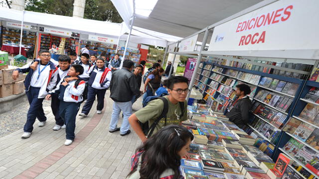 Más de 20 mil personas visitaron Festival del Libro de Arequipa