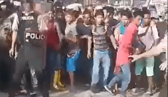 YouTube: en Ecuador, multitud asesina a golpes a tres personas tras rumor de secuestro de niños [VIDEO]