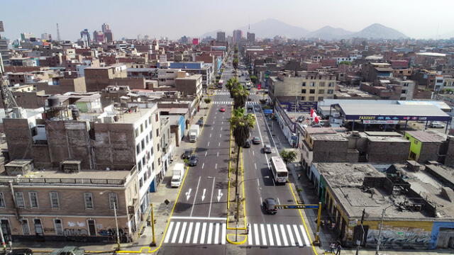 Alcalde Jorge Muñoz entregó renovado tramo de la Avenida Manco Capác [FOTOS]