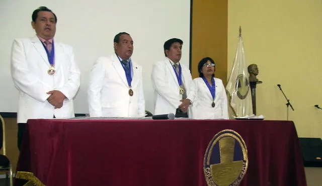 Nuevos profesionales en la orden médica de Chiclayo