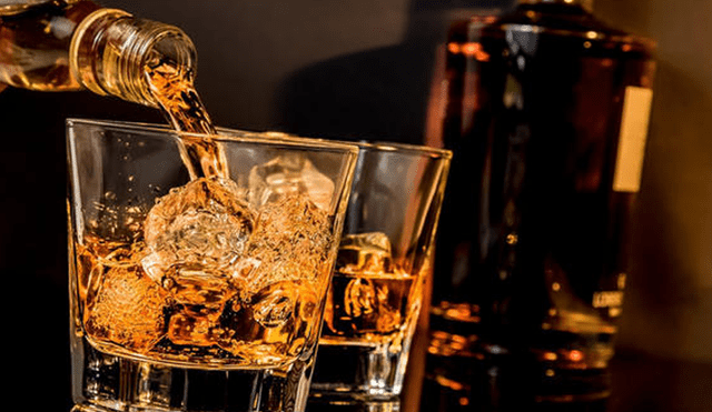 Escocia fija un precio mínimo (alto) a los licores para reducir alcoholismo