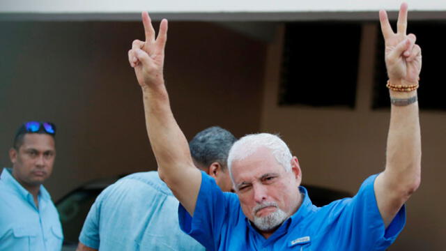 Dictan casa por cárcel a expresidente de Panamá Roberto Martinelli