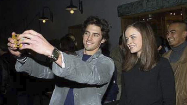 La historia de amor en Gilmore Girls envolvieron a Alexis Bledel y Milo Ventimiglia en 2001. (Foto: Difusión)