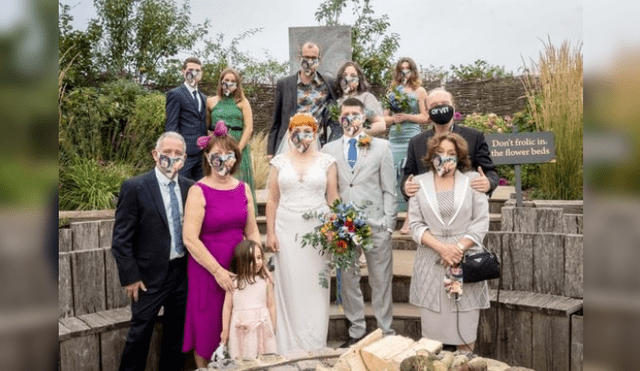 Desliza las imágenes para ver más detalles de esta singular boda que se volvió viral. (Foto: captura / Facebook)