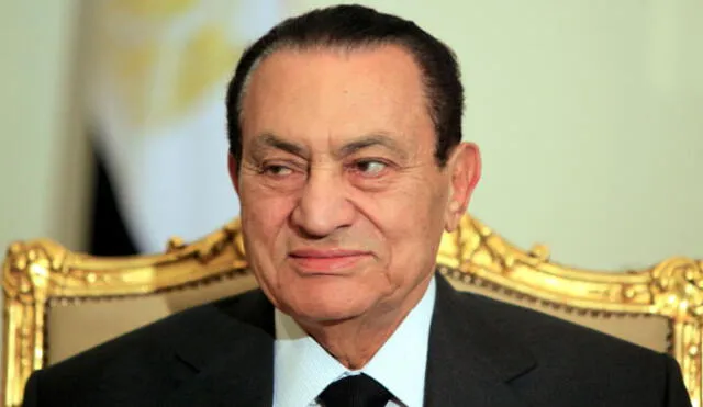 Liberan al expresidente egipcio Hosni Mubarack tras seis años en prisión