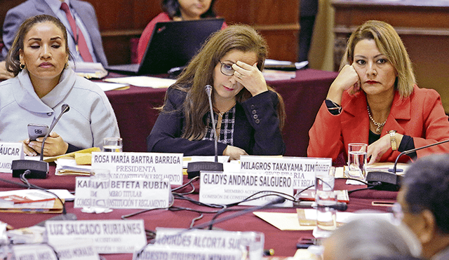 Fuerza Popular. La fujimorista Rosa Bartra ya mostró en el 2018 poco interés en sacar adelante las reformas judiciales y fue necesaria la presión ciudadana para llegar al referéndum.