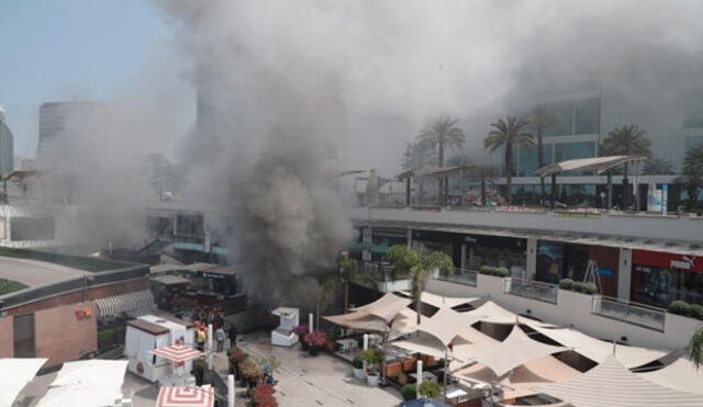 Larcomar: la vez que clausuraron el centro comercial por el incendio del cine UVK en el 2016