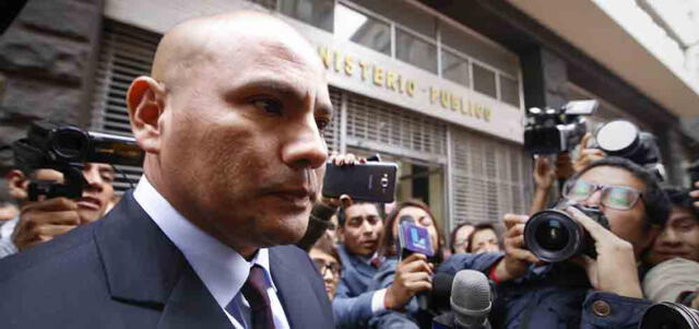 Policía detecta que Joaquín Ramírez presentó documentos con firmas falsas 