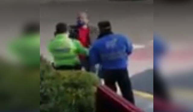 Ambos sujetos serán investigados por el delito contra la administración pública y resistencia a la autoridad. Foto: captura de Canal N