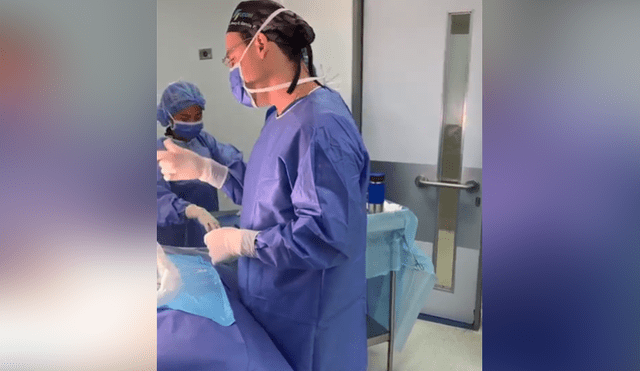 Un médico cirujano ha causado sensación en Facebook al bailar como Anuel AA en plena operación.