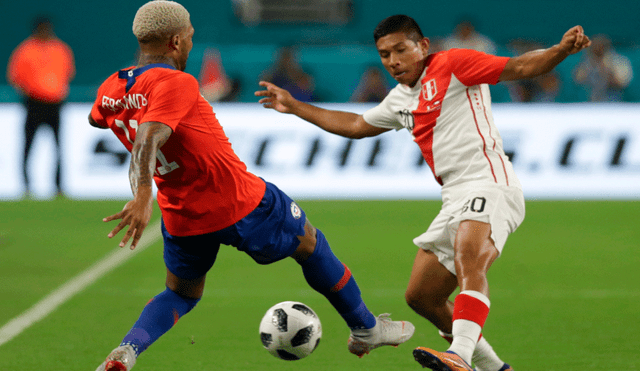 Chile vs. Perú se enfrentan HOY EN VIVO y EN DIRECTO por semifinales de la Copa América 2019. | Foto: EFE / AFP
