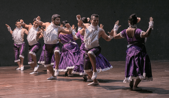 Grupo de danza tiene variado repertorio criollo.