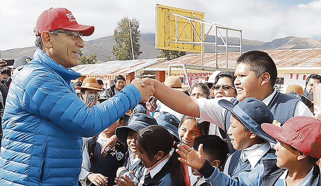 Visita. Mandatario llegó a Apurímac para inauguración.