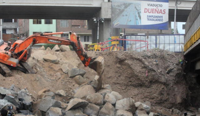 Municipalidad de Lima realizó labores de enrocado bajo el puente Dueñas