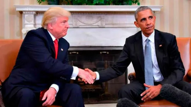 Primer encuentro entre Donald Trump y Barack Obama para el traspaso del poderes. Foto: AFP.