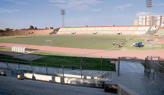 Crónica de la liberación del estadio Elías Aguirre