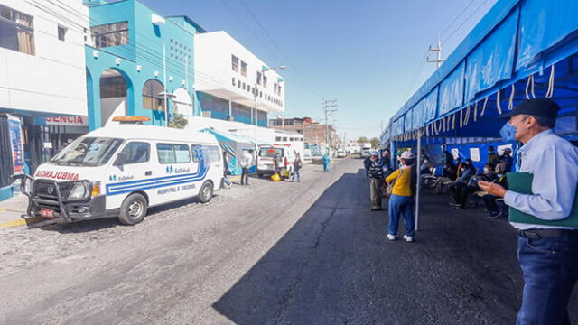 La ciudadana denunció una presunta negligencia médica en el Hospital Edmundo Escomel de EsSalud en Arequipa.