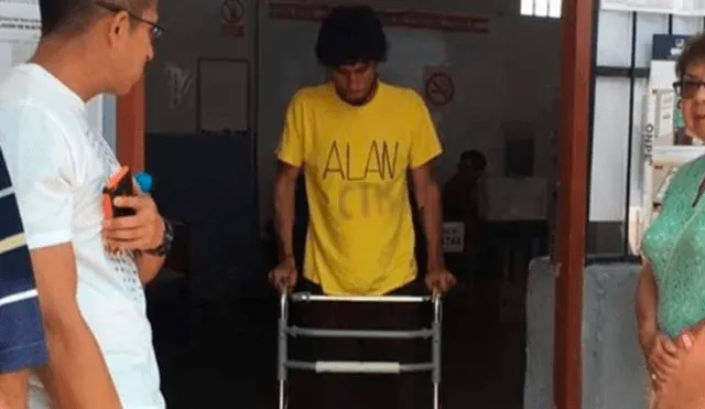 Facebook viral: El 'troleo' de un joven a Alan García mientras votaba en el Referéndum 2018 [FOTOS] 