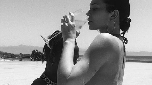 Kylie Jenner presume sus curvas con disfraz de Capitana Marvel [VIDEO]