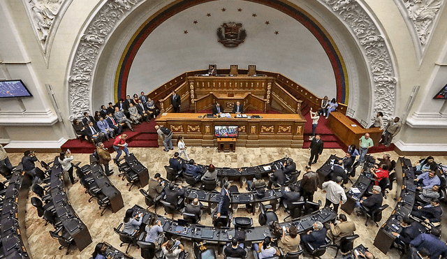 Parlamentarios venezolanos se declaran en resistencia