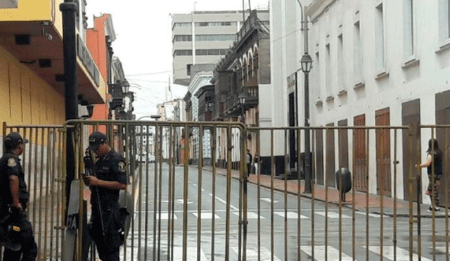 Cercado: cierran calles cercanas a Plaza de Armas debido a coyuntura política
