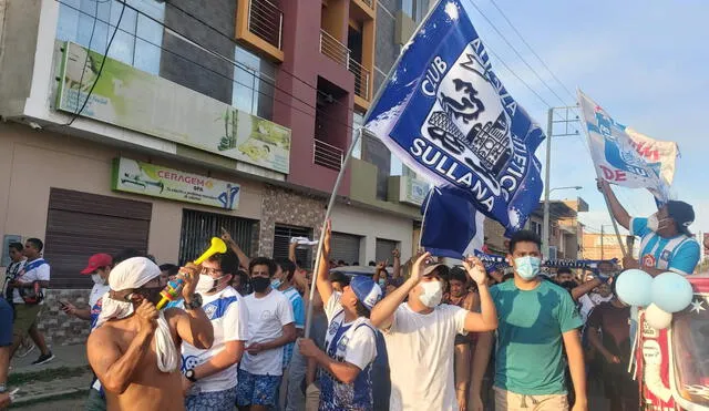 Barristas armaron su propia fiesta en Sullana. Foto: Cortesía Mariana Vásquez.