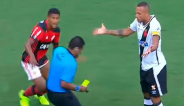 YouTube: Luis Fabiano fue expulsado por árbitro que simuló una agresión