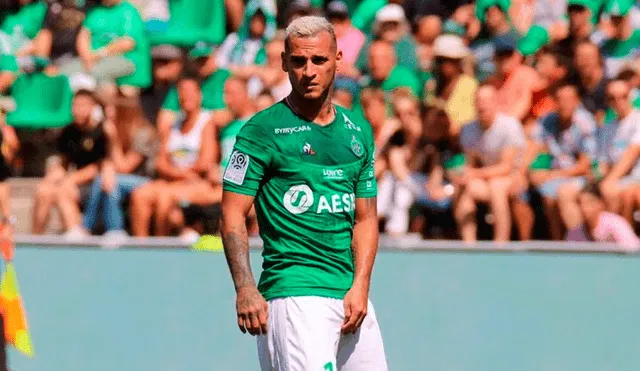 Miguel Trauco se lesionó y se perderá el próximo partido del Saint-Étienne