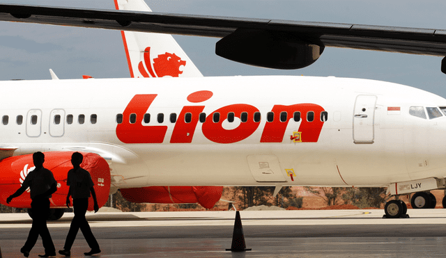 Avión de Lion Air en Indonesia se estrella con 189 personas [VIDEO]
