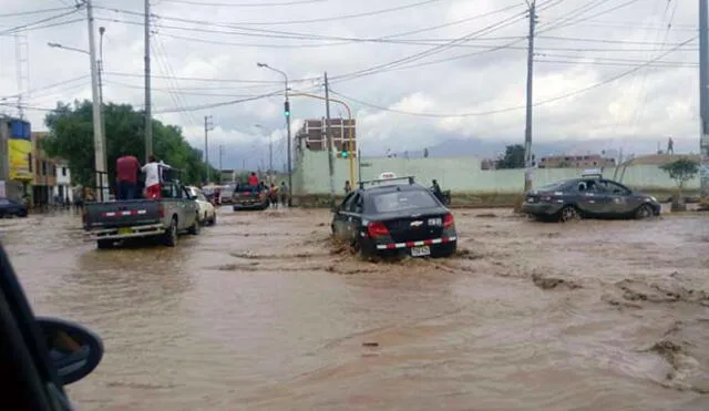 Trujillo: huaico inunda el centro de la ciudad