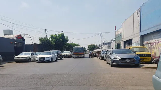 Barranco: calles son bloqueadas por vehículos malogrados